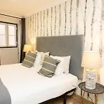Bairro Alto Ba Sweet 3* Лісабон
