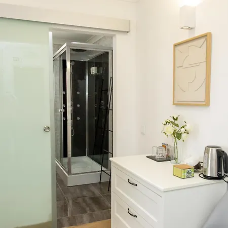 Bed & Breakfast Bairro Alto Ba Sweet 3*
