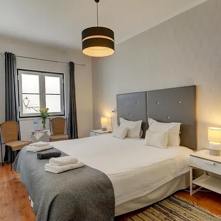 Bairro Alto Ba Sweet 3* Лісабон