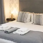 Bairro Alto Ba Sweet Oda ve Kahvaltı 3*